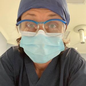 Meet your Posher, Lisa